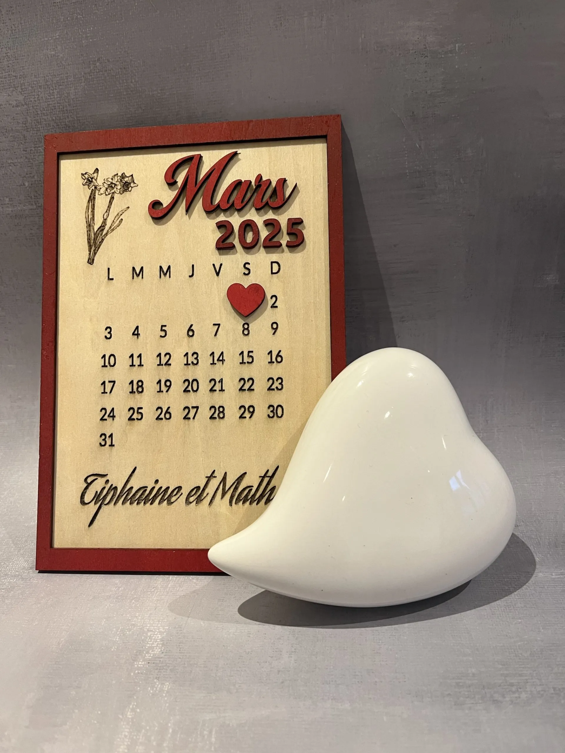 saint valentin lempicka gel douche angel lessive parfumée lolita lempick nettoyant sol lolita lempicka bougies chocolat parfum d'intérieur idéal pour bureaux parfums d'ambiance