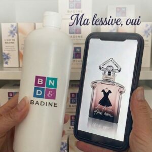 L'air de Badine lessive petite robe noire